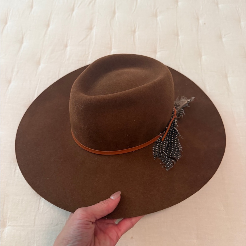 Brown Feather-Accent Women's Hat